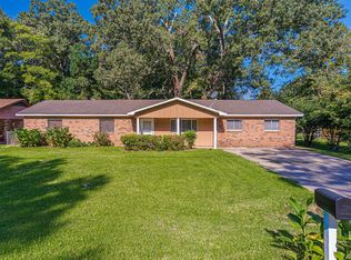 3817 Meadow Ln, Jackson, MS 39212