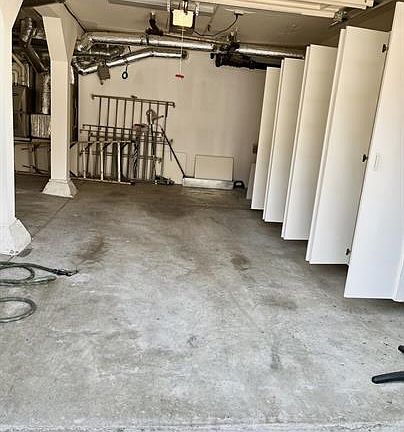 3rd image of 390 Ardendale Dr #309A