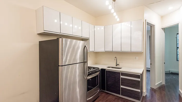 Rented by Nooklyn NYC LLC | media 12