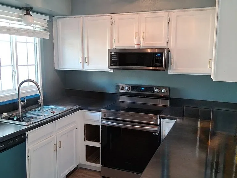 6740 S Independence St — Photo 5