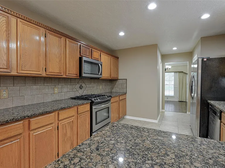 6510 Summit Ridge Ct — Photo 9