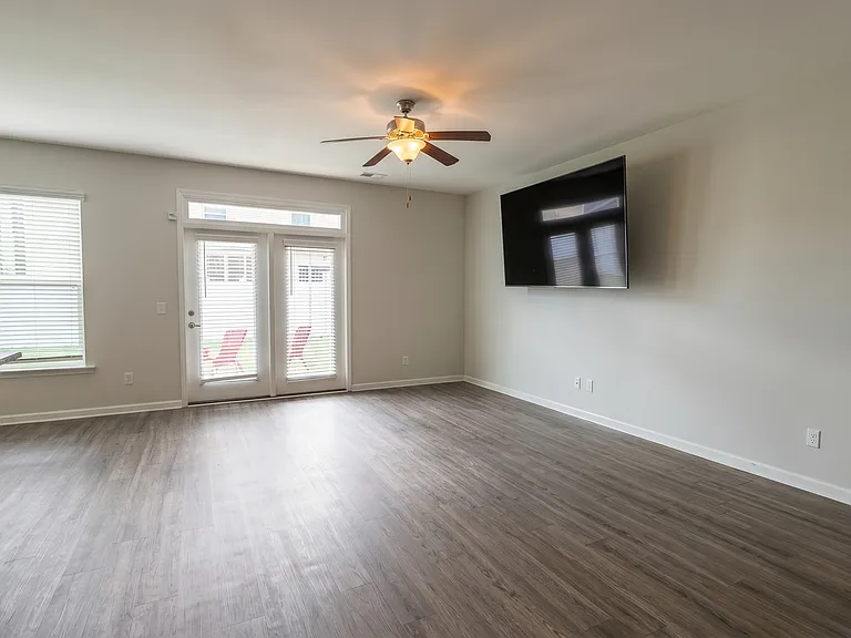181 Okatie Park Cir W — Photo 5
