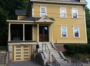 54 Bacon St, Warren, MA 01083