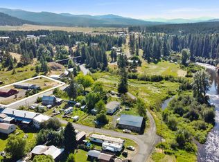 15 Renfro Creek Rd, Santa, ID 83866