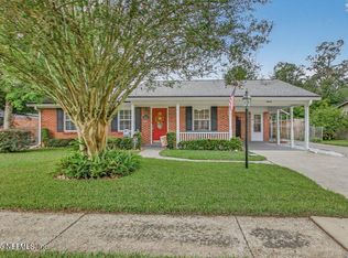 5828 Wending Dr, Jacksonville, FL 32244