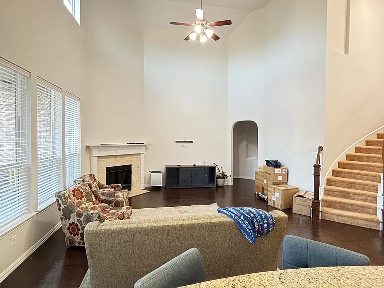 2504 Hammock Lake Dr — Photo 7