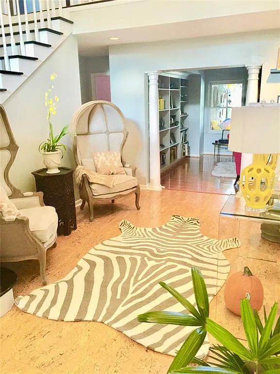4 bed, 2.5 bath, 3191 sqft, $4,500 — Photo 4