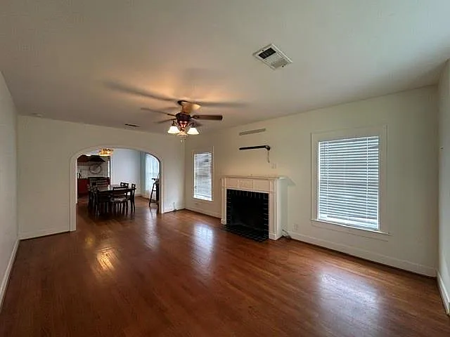 4808 Woodrow Ave — Photo 10