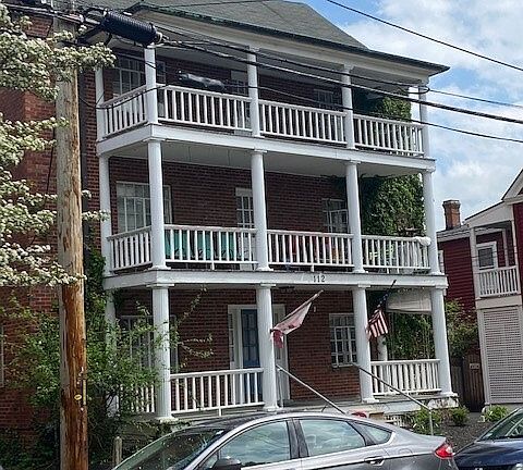 5th image of 112 N Washington St