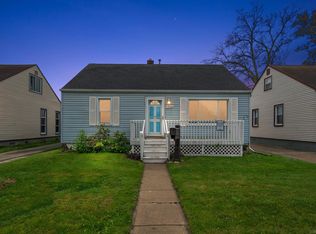 1262 E Rowland Ave, Madison Heights, MI 48071