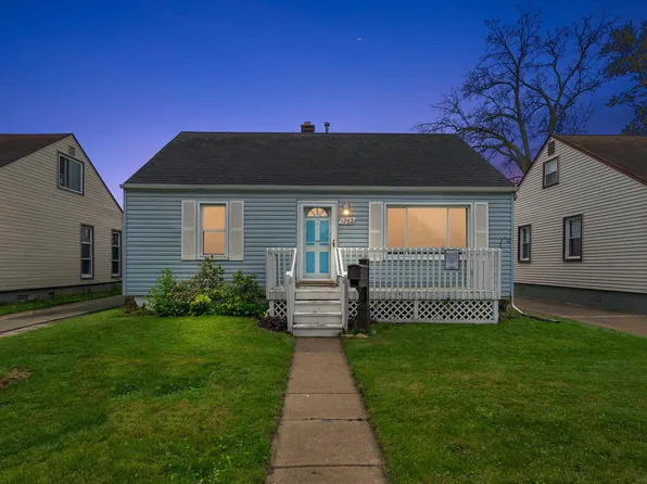 1262 E Rowland Ave, Madison Heights, MI 48071