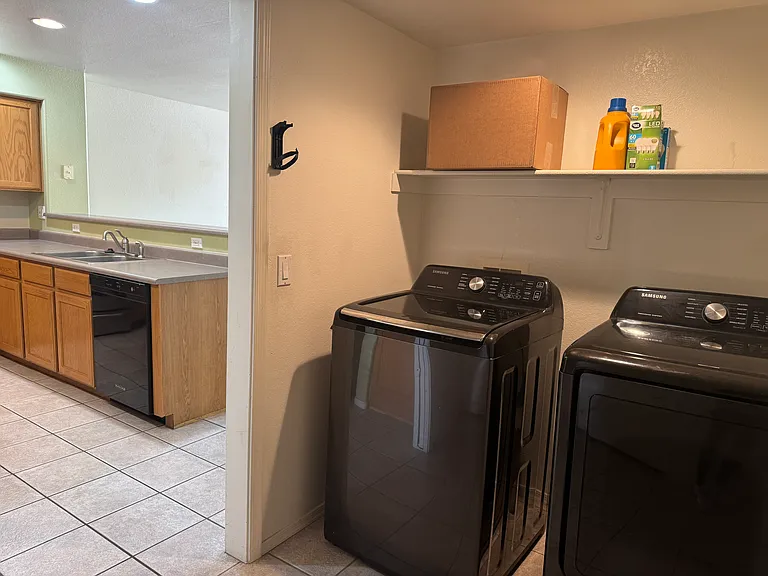 4826 W New World Dr — Photo 9