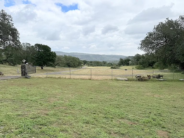 2957 Atlas Peak Rd — Photo 12