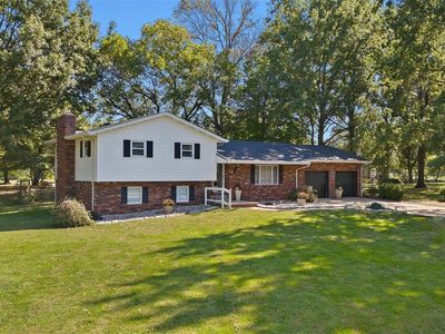 5518 Oak St, Highland, IL, 62249