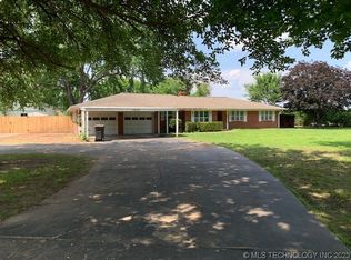 14121 E 111th St, Broken Arrow, OK 74011