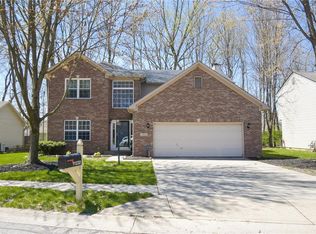 11232 Tall Trees Dr, Fishers, IN