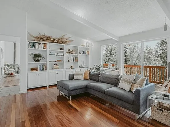 1018 W 16th Ave #1, Anchorage, AK 99501