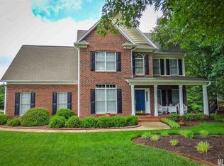 2583 Knoll Ridge Ct, Hickory, NC 28602