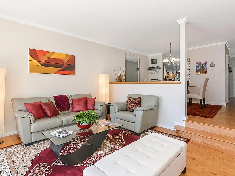 109 Salem St #205 — Photo 11