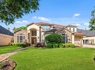 16607 Champagne Falls Ct, Spring, TX 77379