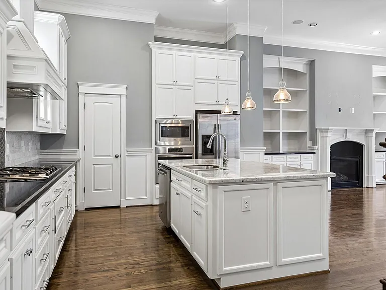 609 Rutland St #B — Photo 4