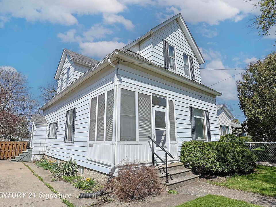 1st image of 706 S Lincoln St