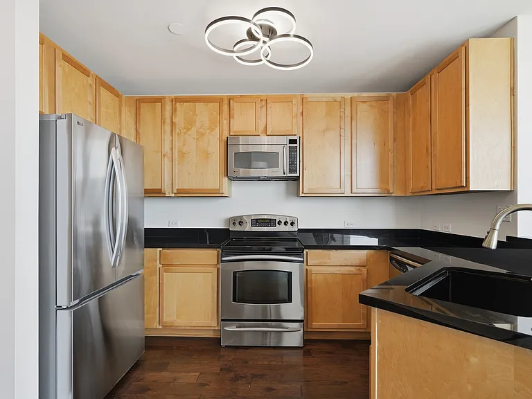 500 Throckmorton St #1108 — Photo 1