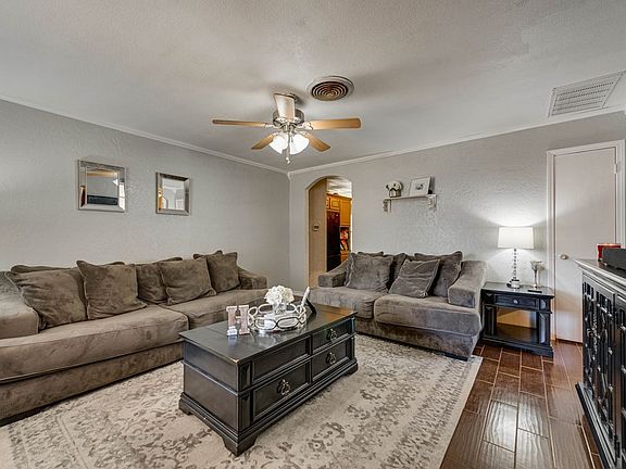 3rd image of 9024 Dublin Ave