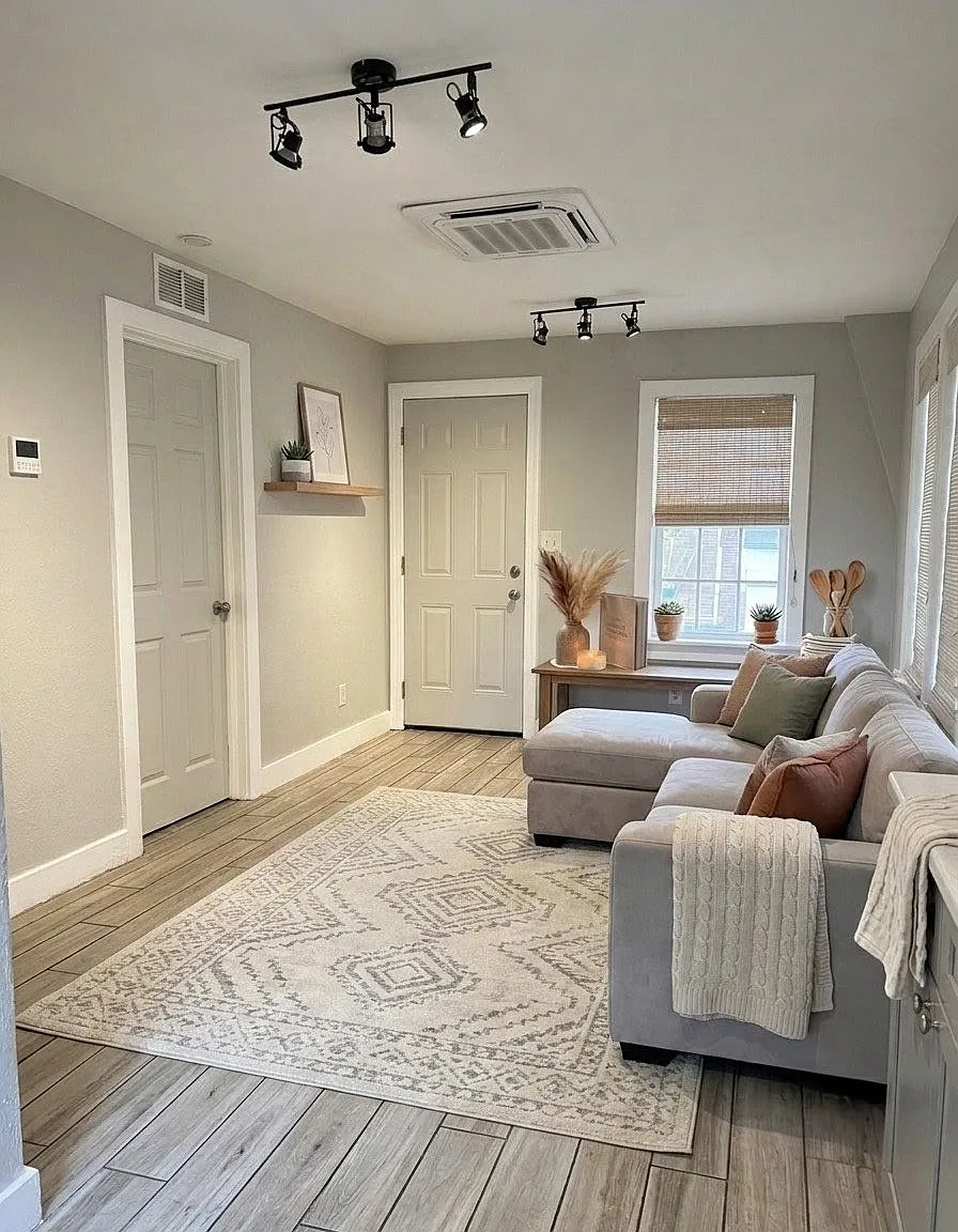 2 bed, 500 sqft, $1,400 — Photo 3