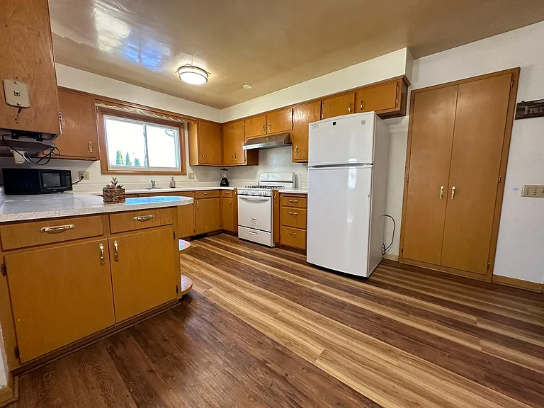1612 Park St — Photo 18