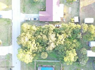 588 Arcadia Ave NE, Palm Bay, FL 32907