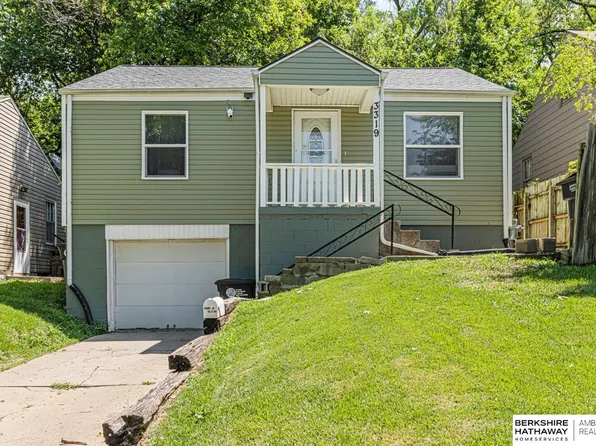 3319 N 40th St, Omaha, NE 68111