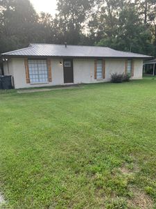 348 Meadow Lane Dr, Elmore, AL, 36025