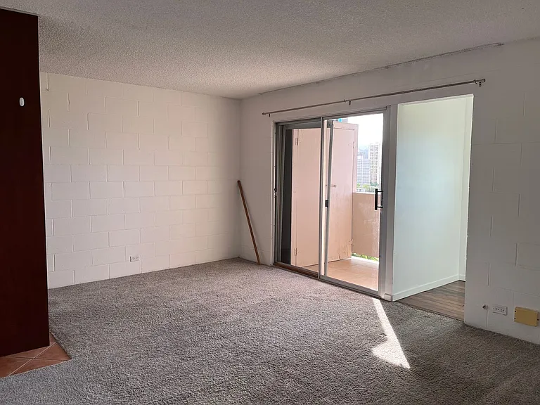 3370 Salt Lake Blvd #308 — Photo 6