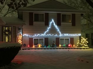 20316 Berg Rd, Detroit, MI 48219