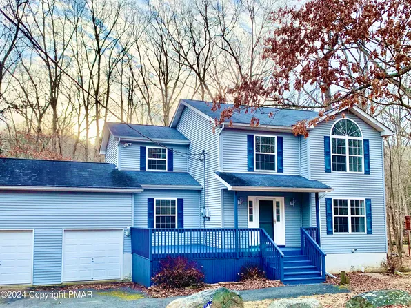 277 Canterbury Rd, Bushkill, PA 18324