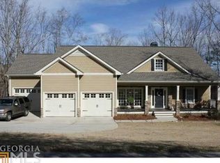 6545 Bermuda Ln, Flowery Branch, GA 30542