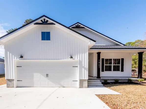 8342 Vickie St, Pensacola, FL 32514