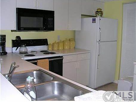 3rd image of 242 Village Blvd APT 2108