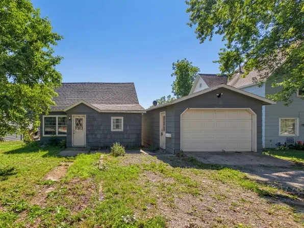 312 West St, Mantorville, MN 55955