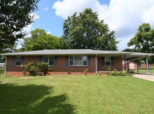 224 Tabor Rd, Gadsden, AL 35904