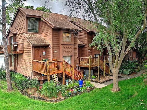 2nd image of 2402 Crows Nest Dr