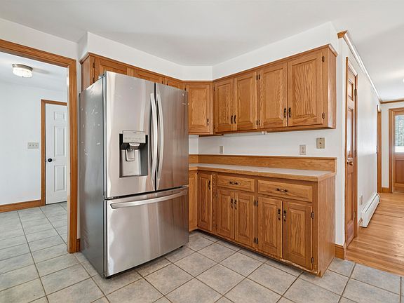 5th image of 16 Birchwood Way