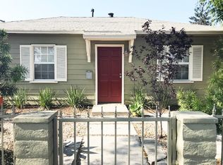 667 W Arbor Vitae St, Inglewood, CA 90301