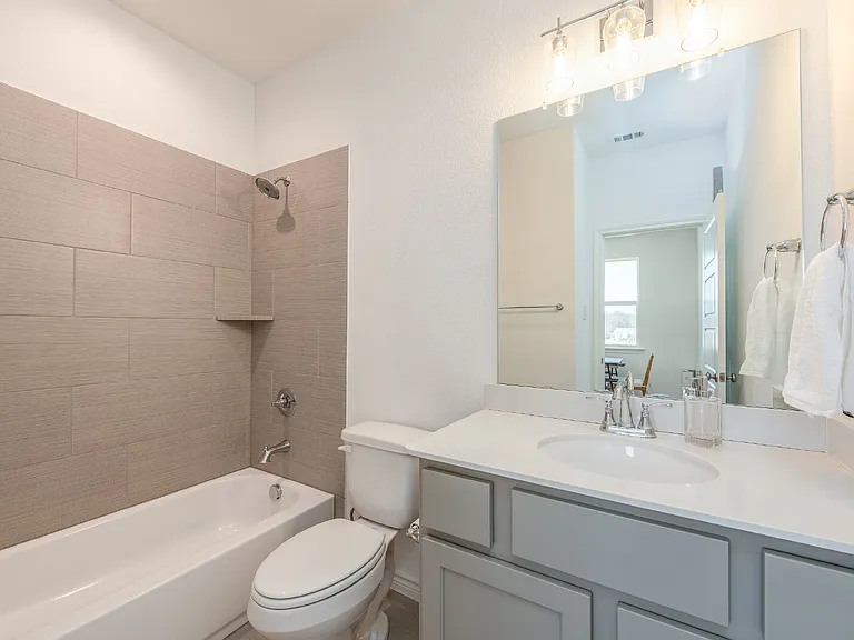 2828 Addison Park Ln — Photo 22