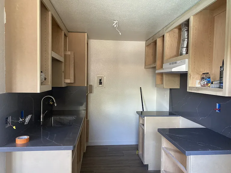 1257 Park Ave #5 — Photo 4