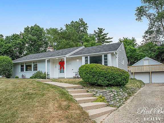 2nd image of 2822 Southridge Dr