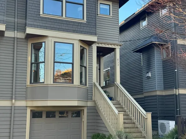 833 17th Ave, Seattle, WA 98122