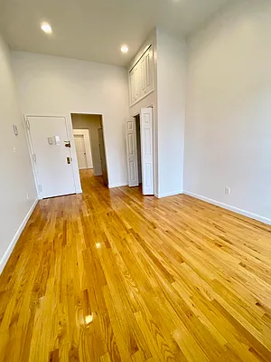 Rented by Douglas Elliman | media 5