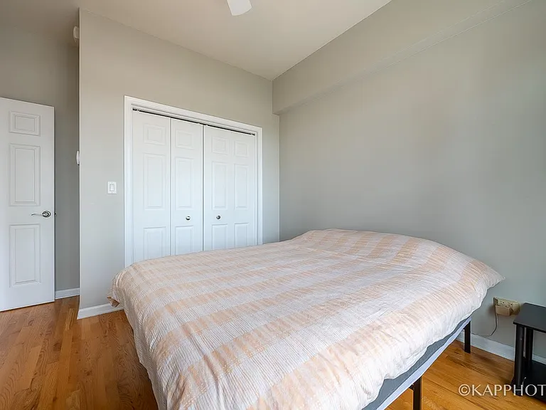 657 W Fulton St #609 — Photo 23